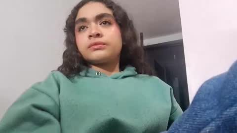 sara online show from February 27, 1:27 am