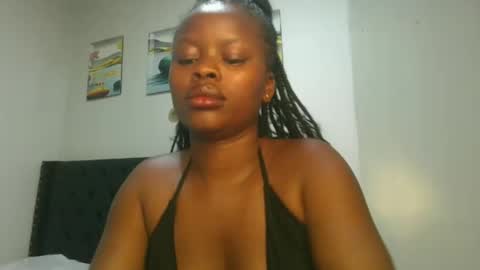 Snapshot of sallysasha254 chatting on January 5, 4:38 pm sallysasha254 online show from January 5, 4:38 pm