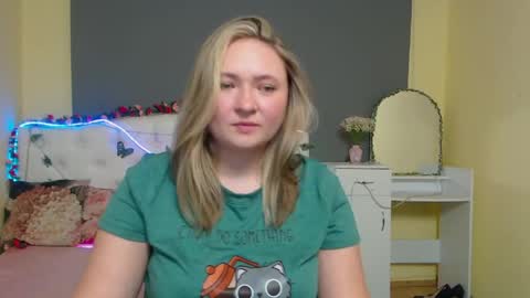 Sally online show from May 2, 6:00 pm