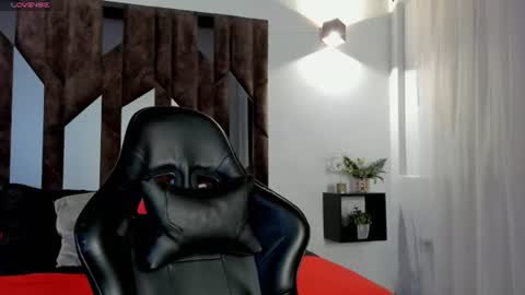 salome_white1 online show from July 7, 12:41 pm