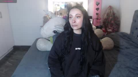 yenny online show from September 15, 11:34 pm