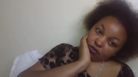 salty_surprise_ online show from February 21, 6:40 am