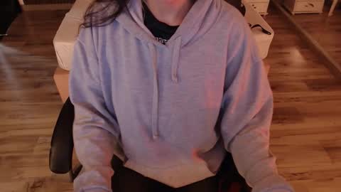 SAM MANSON online show from March 12, 12:30 pm