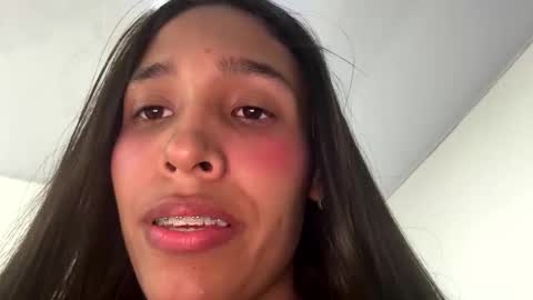 Samantha Roberts online show from March 26, 1:30 am