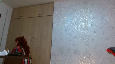 Snapshot of samanta_brownn_ chatting on February 20, 11:53 am samanta online show from February 20, 11:53 am