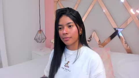 sam  online show from January 9, 7:51 pm