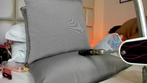 SAMANTA  online show from February 11, 3:20 am