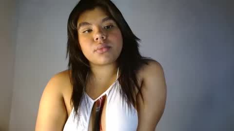 Snapshot of samantha_890 chatting on September 25, 11:24 pm samantha_890 online show from September 25, 11:24 pm
