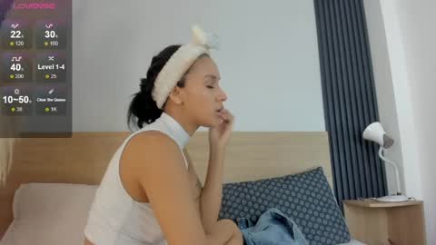 Samantha online show from May 1, 5:32 am
