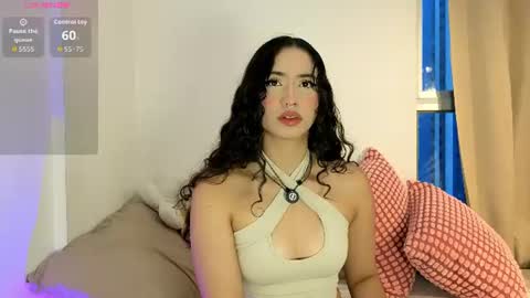 Samantha Ros online show from August 3, 11:38 am