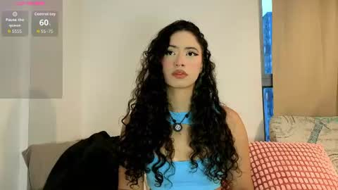 Samantha Ros online show from August 2, 11:35 am