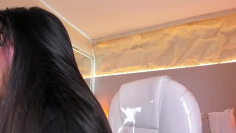  Samanthaa online show from July 4, 11:50 am