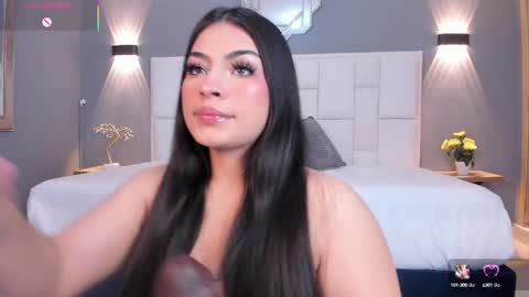 Snapshot of samanthaa_22_ chatting on October 6, 12:33 pm Samanthaa online show from October 6, 12:33 pm