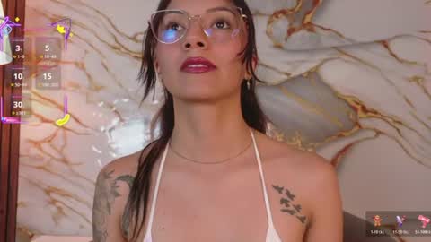 SAMANTHA ECHEVERRY online show from July 16, 9:30 pm