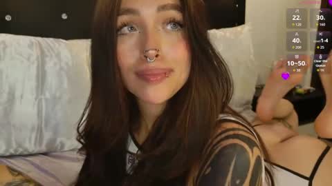 IGSamanthaGrant 10 online show from May 16, 12:35 am