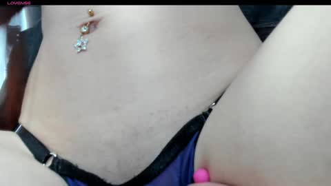 samanthahoteer96 online show from January 19, 1:10 am