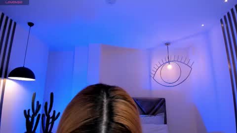 Samantha Klein online show from December 5, 2:11 am