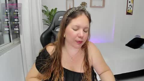 Samantha samy online show from January 26, 10:57 pm