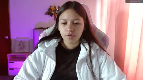 Snapshot of samantharoldan chatting on February 24, 1:52 pm Samantha online show from February 24, 1:52 pm