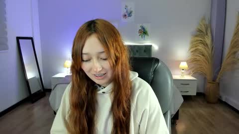 samara_hilton_2 online show from October 22, 7:52 pm