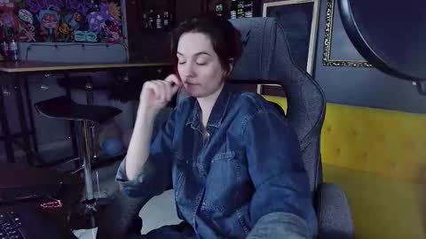 Sam  online show from September 17, 7:23 pm