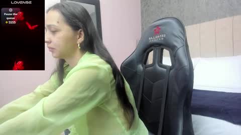 Sara  online show from February 19, 11:38 am