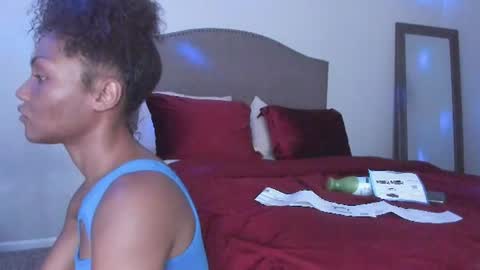 Yaya online show from July 25, 6:48 pm