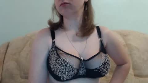 Snapshot of samiliya chatting on January 10, 11:00 am samiliya online show from January 10, 11:00 am