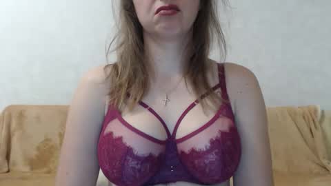 Snapshot of samiliya chatting on September 27, 5:31 pm samiliya online show from September 27, 5:31 pm