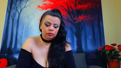 Snapshot of samiraevans chatting on February 17, 8:38 pm online show from February 17, 8:38 pm