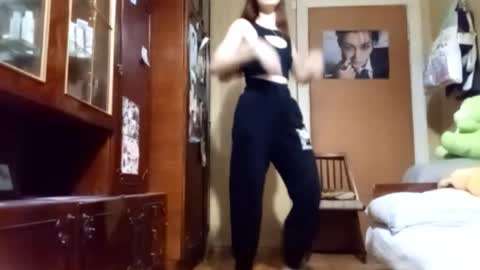 Mira online show from October 23, 4:24 pm