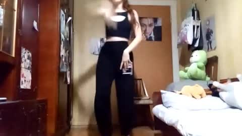 Mira online show from November 8, 4:56 pm