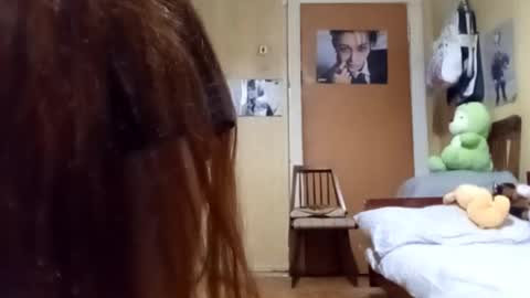 Mira online show from October 19, 3:47 pm