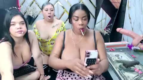 Luisa online show from July 16, 2:43 pm
