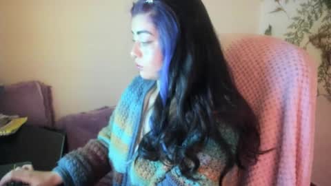   online show from October 24, 2:40 am