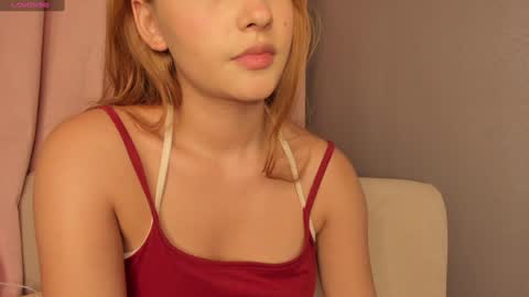 Snapshot of samy_bae chatting on December 9, 6:46 pm Samantha online show from December 9, 6:46 pm