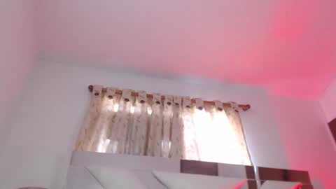 Snapshot of samycollens chatting on October 1, 5:07 pm SAMY online show from October 1, 5:07 pm