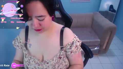 samythomas_t online show from January 6, 2:26 am