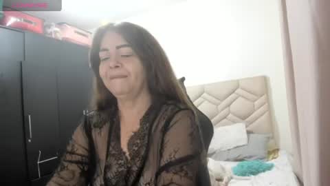 Sanddi  online show from July 25, 1:01 am