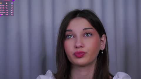 Isabel but you can call me Bella online show from June 4, 3:23 am