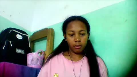 sandra1253099 online show from June 13, 7:06 am