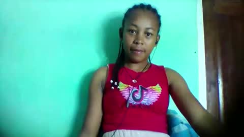 sandra1253099 online show from April 28, 5:22 am