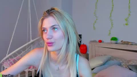 sandraa_anderson online show from July 9, 12:35 am