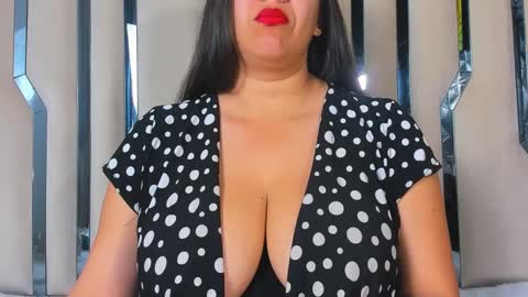 Snapshot of sandraclarkx69 chatting on September 15, 1:08 pm sandraclarkx69 online show from September 15, 1:08 pm