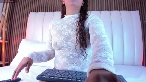 Sandra online show from May 3, 3:54 am
