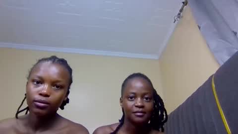 Snapshot of sandy_bby1 chatting on October 15, 12:57 am sandy online show from October 15, 12:57 am