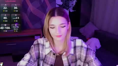 Snapshot of sandy_belle88 chatting on October 7, 10:47 pm sandy_belle88 online show from October 7, 10:47 pm