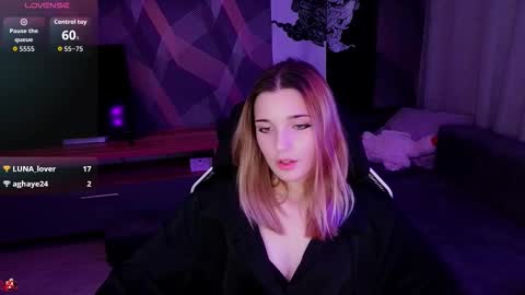 Snapshot of sandy_belle88 chatting on October 2, 8:47 pm sandy_belle88 online show from October 2, 8:47 pm