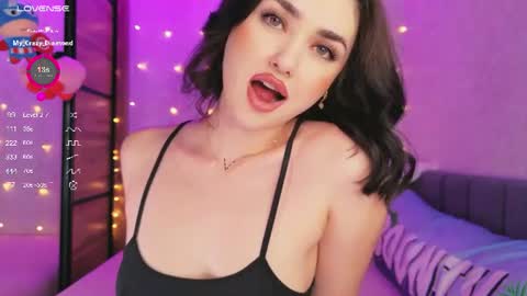 Sandy online show from June 18, 3:41 am
