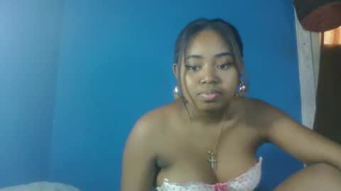 saniazzhh online show from March 9, 11:24 am